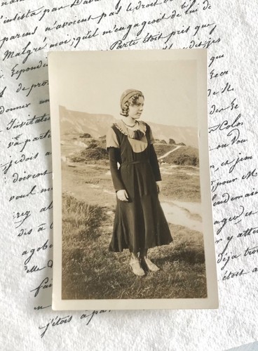 1920s photo elegant lady - photo,,