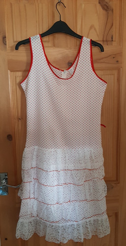 1980s red polka dot - dot, flapper