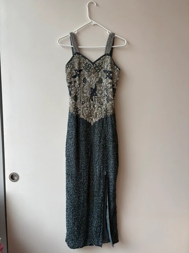 Beautiful beaded 1920s - , style