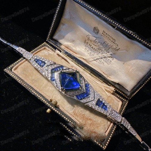 1920s style art deco vintage - style,